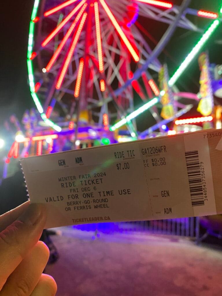 PNE Winter Pair 2024 밴쿠버 크리스마스 축제 : 첫번째 10 PNE Winter Pair (7)